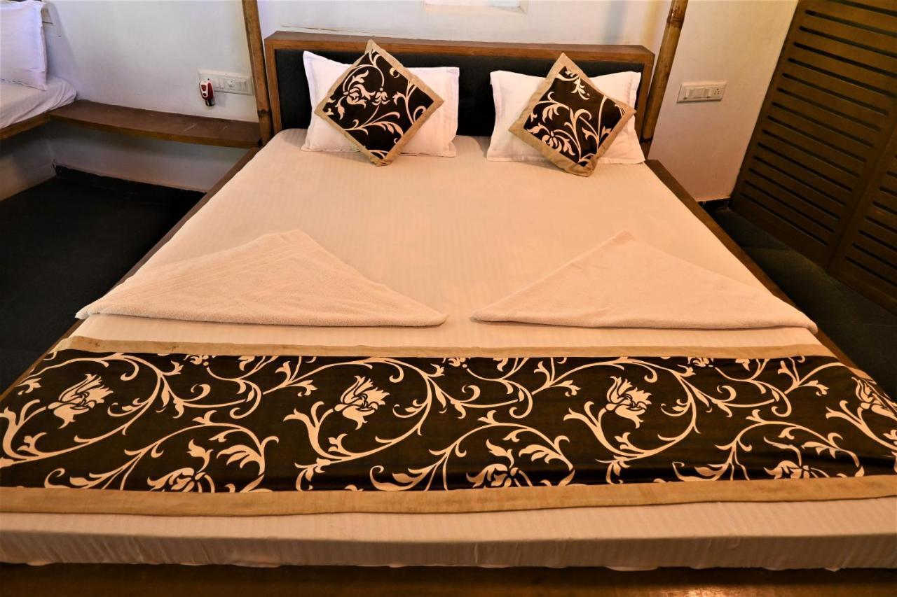 Amraness Luxury Resort Sasan Gir Exterior photo