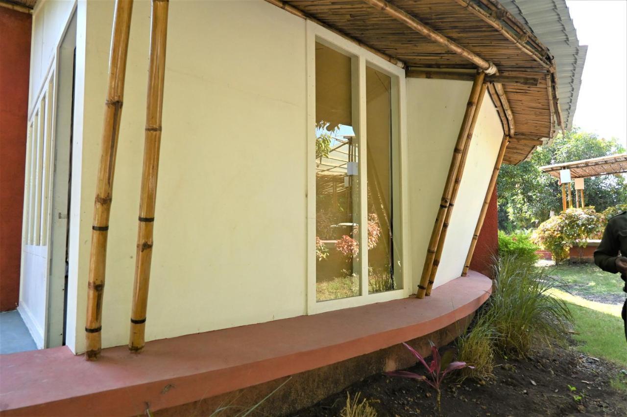 Amraness Luxury Resort Sasan Gir Exterior photo