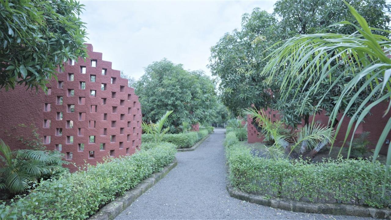 Amraness Luxury Resort Sasan Gir Exterior photo
