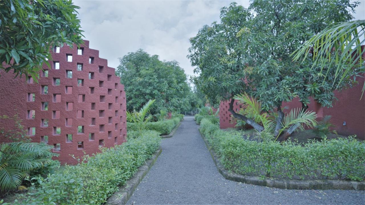 Amraness Luxury Resort Sasan Gir Exterior photo