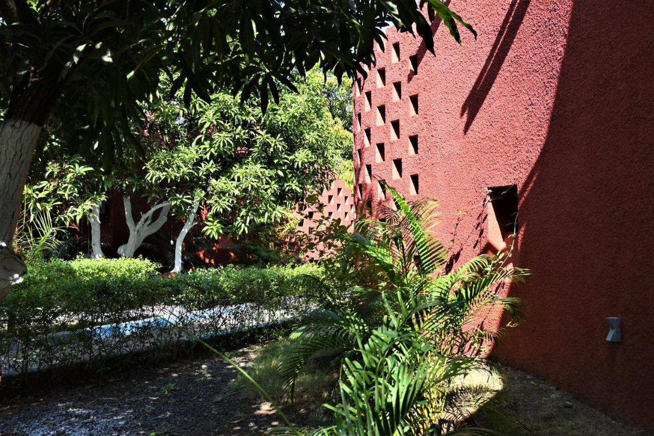 Amraness Luxury Resort Sasan Gir Exterior photo